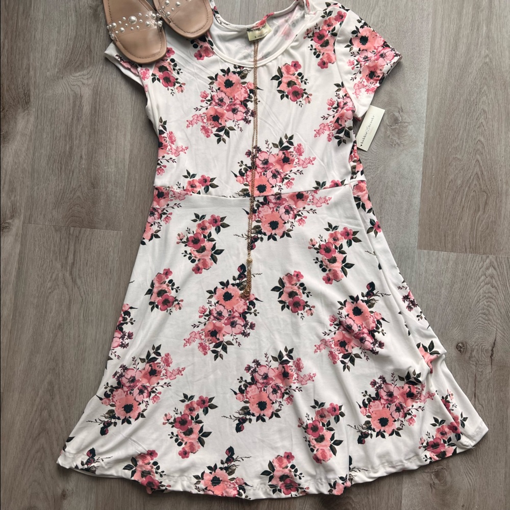 Floral Soft Fit and Flare Dress with Neckless